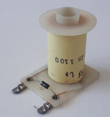 Coil Bally J-28-1100