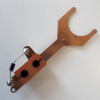 Leaf switch - Y blade actuator and diode - A-11658-1
