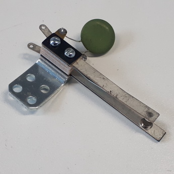 Leaf Switch - Flipper Cabinet GTB Single Contact Left With Bracket - 28691+