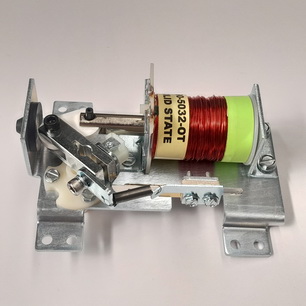 Full Left Flipper Assembly For Modern Stern Machines From 01/2001 To Present - 500-6543-xx_left