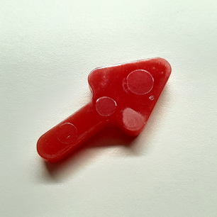 Playfield Insert 1-1/2" x 3/4" Thin Arrow Opaque Plain Red